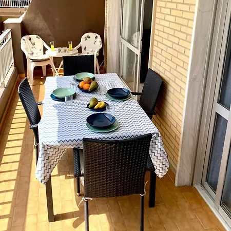 Palm Apartment, 1 Bedroom, Pool, Beautiful Garden, Parking Apartment *